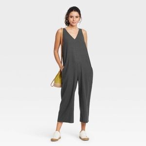 Universal Thread Linen Jumpsuit Overalls NWT